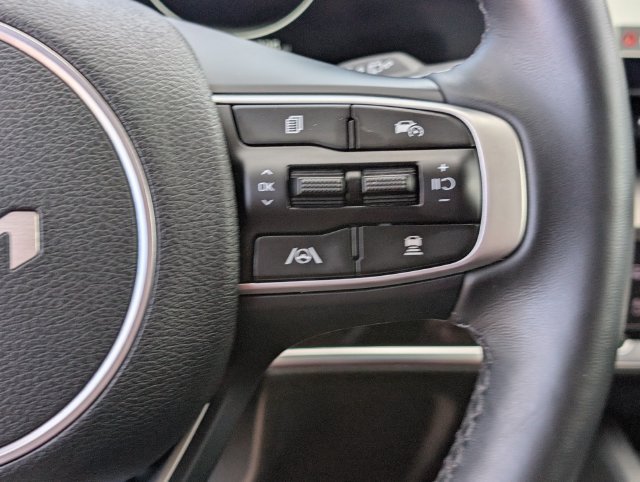 Used 2024 Kia Sportage SX FWD image 24