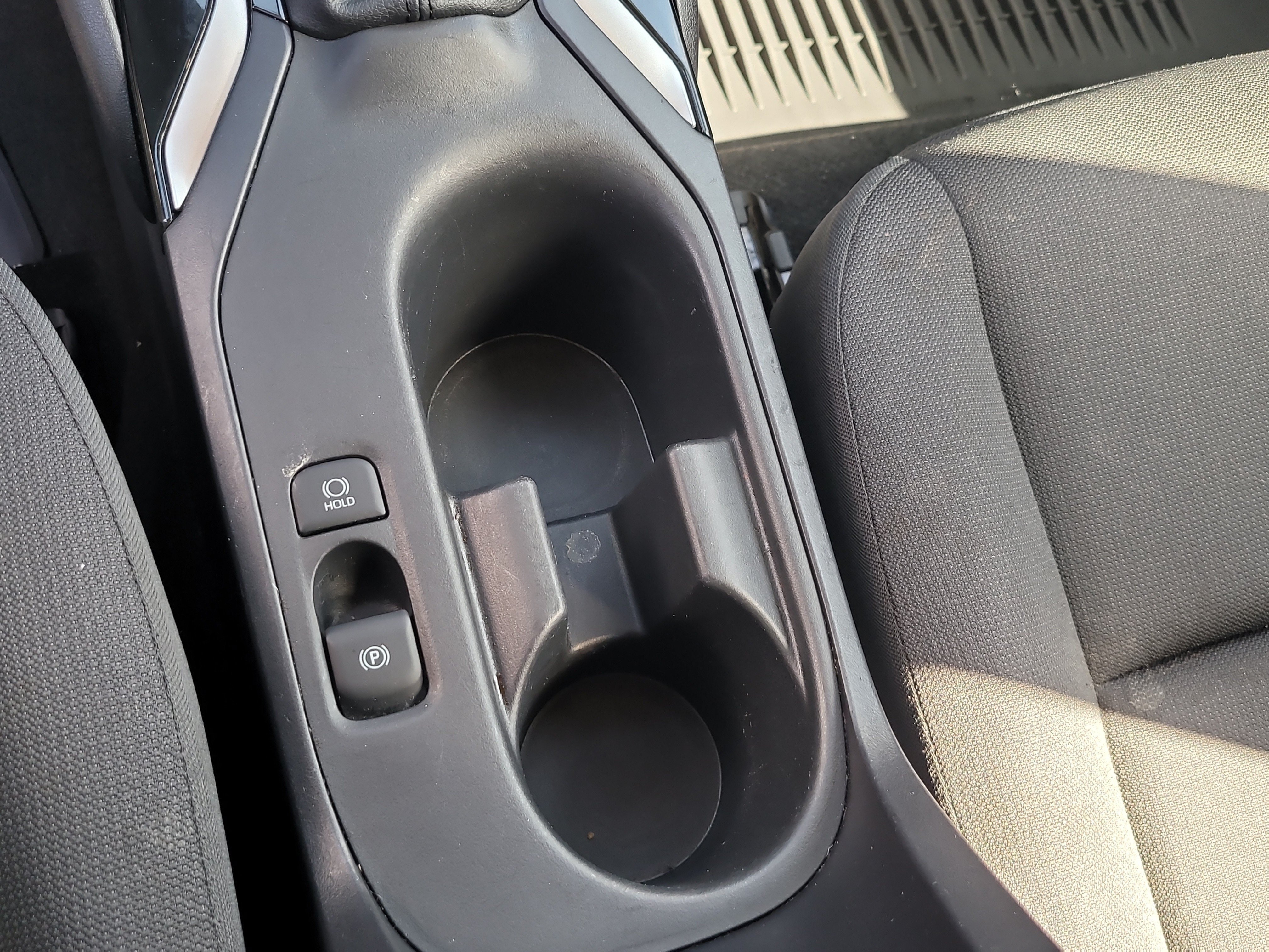 Used 2025 Toyota Corolla LE FWD image 25