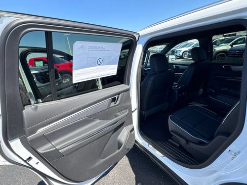 New 2026 Buick Enclave Preferred w/ Power Package AWD/4WD image 21
