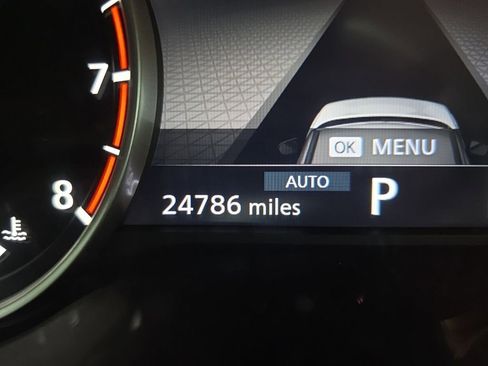 Used 2023 Nissan Rogue SV image 14