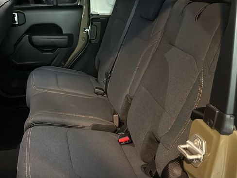 Used 2025 Jeep Wrangler Sport image 14