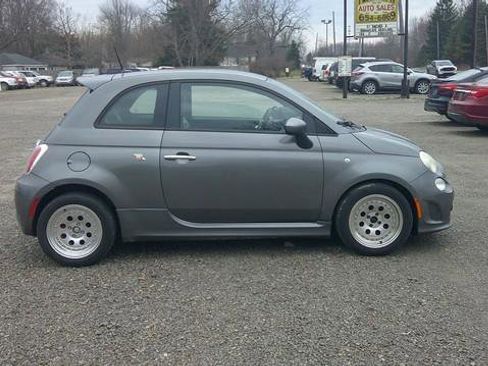 Used 2013 FIAT 500 Abarth w/ Beats Audio Pkg image 7