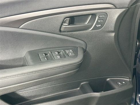 Used 2022 Honda Passport EX-L image 25