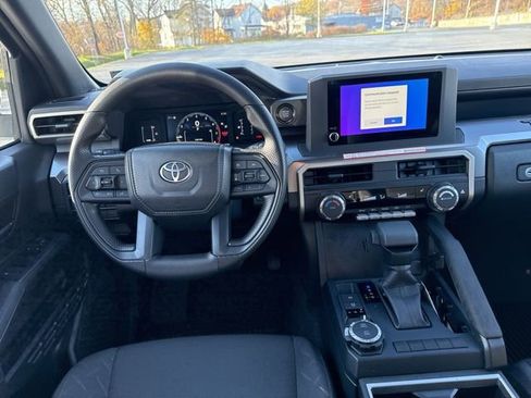 New 2025 Toyota Tacoma SR5 image 17