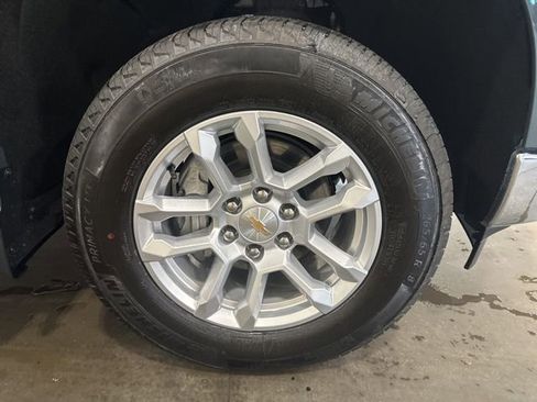 Used 2026 Chevrolet Silverado 1500 LT AWD/4WD image 34