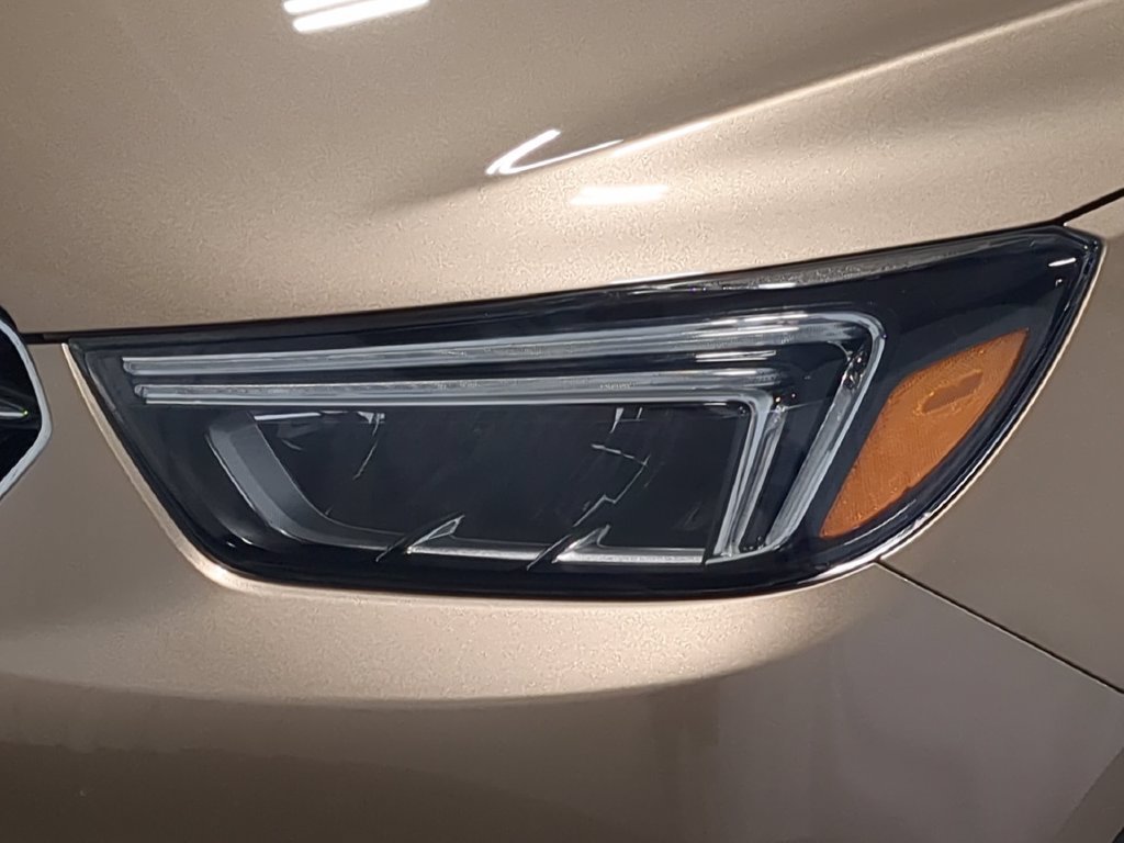 Used 2019 Buick Encore Essence FWD image 14