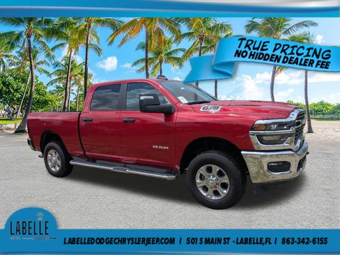 Used 2026 RAM 2500 Big Horn AWD/4WD image 2