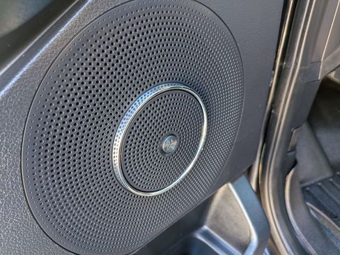 Used 2020 Ford Expedition Platinum image 14