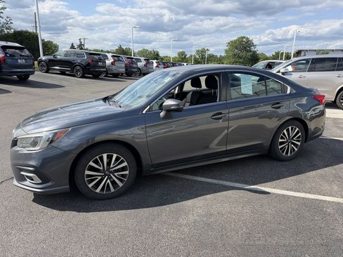 Used 2018 Subaru Legacy 2.5i Premium w/ Eyesight & BSD & Rcta & HBA AWD/4WD image 6