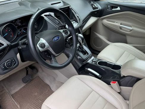 Used 2014 Ford Escape Titanium w/ Equipment Group 401A AWD/4WD image 25