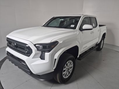 New 2026 Toyota Tacoma SR5