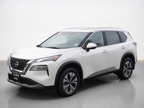 Certified 2023 Nissan Rogue SV w/ SV Premium Package image 7