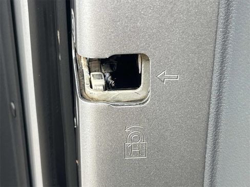 Used 2022 Ford F150 XLT w/ Equipment Group 301A Mid image 14