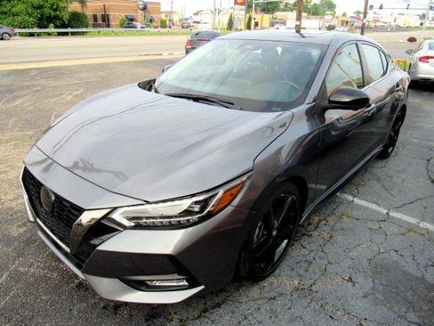 Used 2021 Nissan Sentra SR w/ SR Premium Package image 1