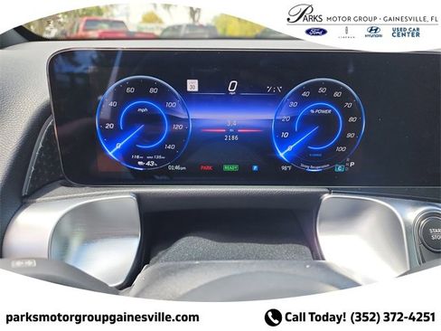 Used 2024 Mercedes-Benz EQB 250+ image 28