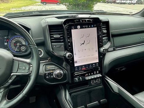 Used 2022 RAM 1500 Limited w/ Night Edition AWD/4WD image 4