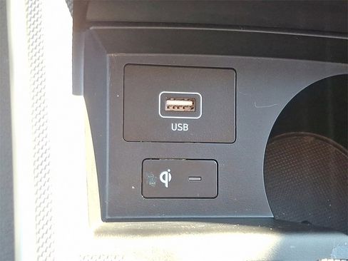 Used 2022 Hyundai Santa Fe SEL image 26