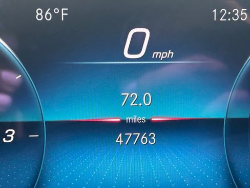 Used 2022 Mercedes-Benz E 350 E 350 image 25