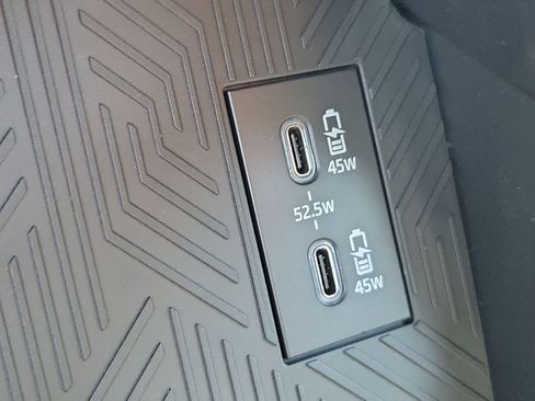 New 2025 Toyota Tacoma TRD Off-Road image 31