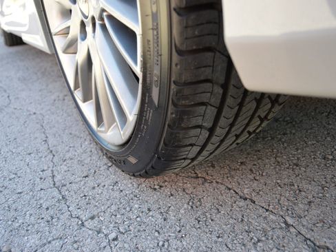 Used 2013 Hyundai Veloster RE:MIX Edition image 21