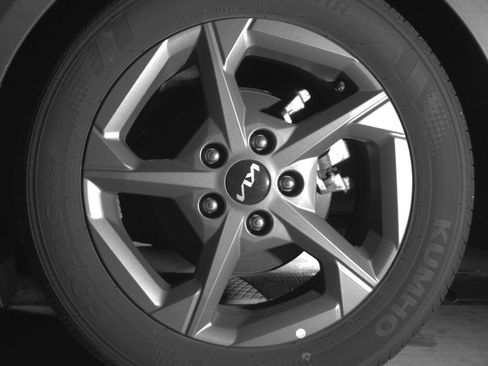 Used 2025 Kia K4 FWD image 17