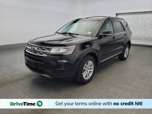Used 2018 Ford Explorer XLT w/ Equipment Group 202A image 1