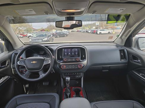 Used 2022 Chevrolet Colorado Z71 image 15