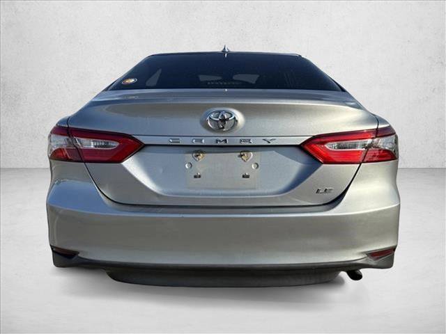 Used 2019 Toyota Camry LE FWD image 3