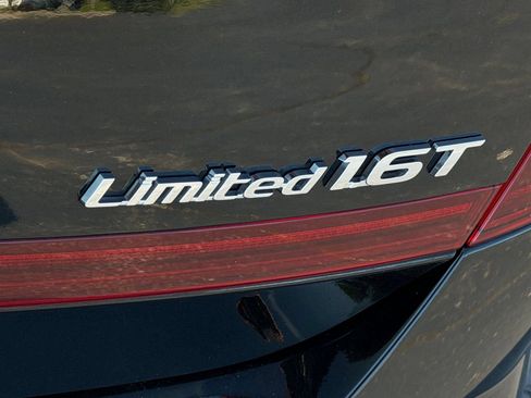 Used 2023 Hyundai Sonata Limited FWD image 11