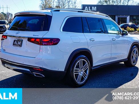 Used 2025 Mercedes-Benz GLS 450 4MATIC image 5