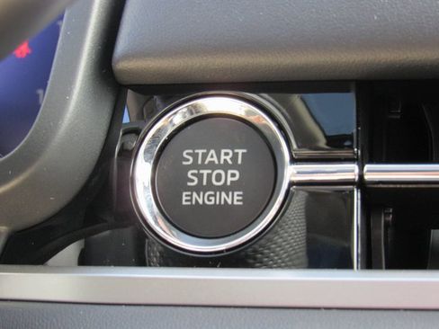 New 2025 Mitsubishi Outlander SEL image 19