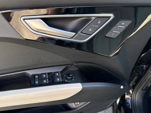 Used 2023 Audi Q4 e-tron Premium Plus w/ Premium Plus AWD/4WD image 13