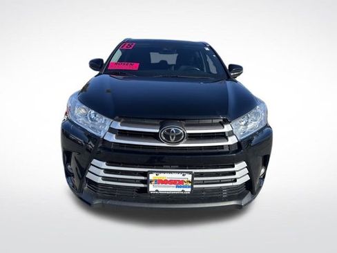 Used 2018 Toyota Highlander XLE image 8