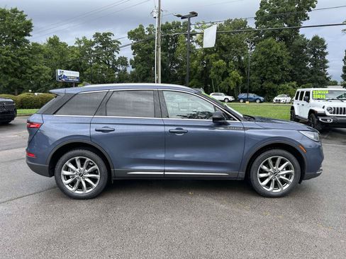 Certified 2022 Lincoln Corsair FWD w/ Premium Package image 2