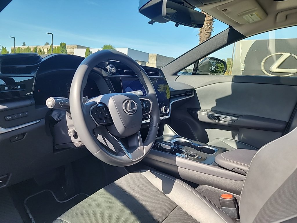 Certified 2024 Lexus RZ 450e Premium w/ Technology Package AWD/4WD image 11