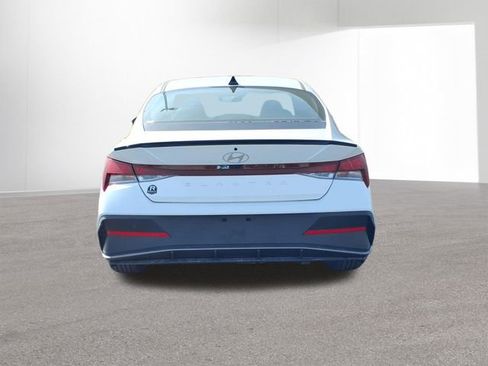 New 2026 Hyundai Elantra Sport FWD image 15