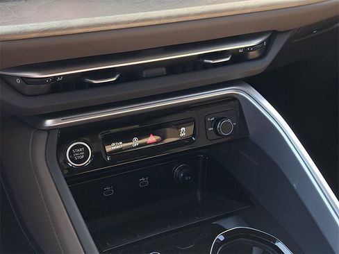 New 2025 Audi Q5 Premium w/ Convenience Package image 14