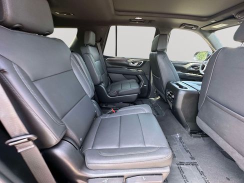 Used 2023 Chevrolet Tahoe Z71 w/ Luxury Package AWD/4WD image 30