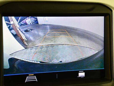 Used 2020 Chevrolet Silverado 1500 LT w/ Trailering Package image 28