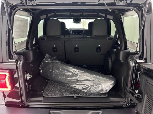 New 2026 Jeep Wrangler Unlimited Sport AWD/4WD image 9