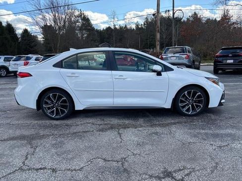 Used 2020 Toyota Corolla SE image 8