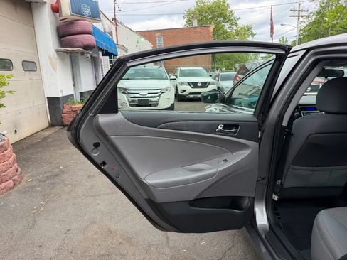 Used 2011 Hyundai Sonata GLS w/ Popular Equipment Pkg 2 FWD image 28