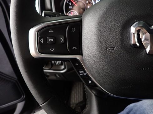 New 2026 RAM 1500 4x4 Crew Cab image 27