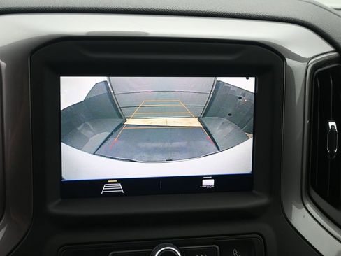 Used 2022 Chevrolet Silverado 1500 Custom RWD image 10