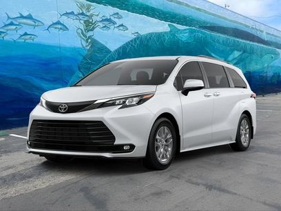 New 2026 Toyota Sienna XLE