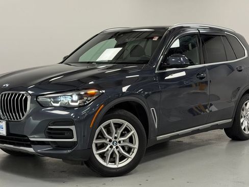 Used 2022 BMW X5 xDrive40i w/ Climate Comfort Package AWD/4WD image 2