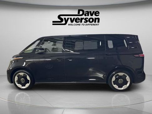 New 2025 Volkswagen ID. Buzz Pro S image 2