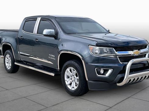 Used 2015 Chevrolet Colorado LT w/ LT Convenience Package RWD image 3