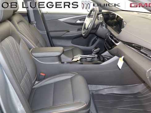 New 2026 Buick Envista Sport Touring FWD image 19