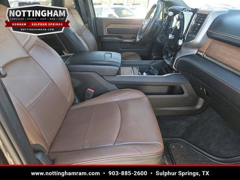 Used 2024 RAM 2500 Limited AWD/4WD image 32